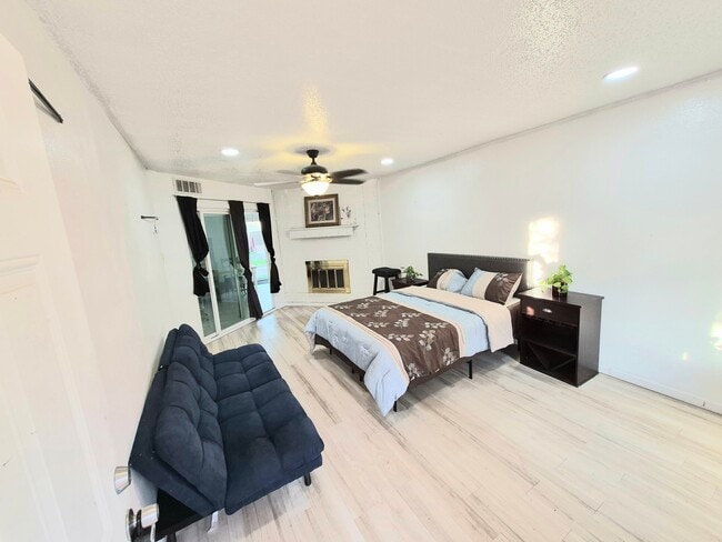 property at 1533 Bosque Dr