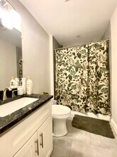 1433 Cambridge St, Unit 3 in Cambridge, MA - Building Photo - Building Photo