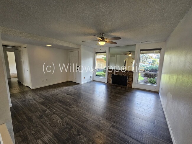 2803 Tyee Ct in Steilacoom, WA - Building Photo - Building Photo