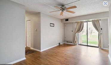 3005 Valley Dr in West Chester, PA - Building Photo - Building Photo