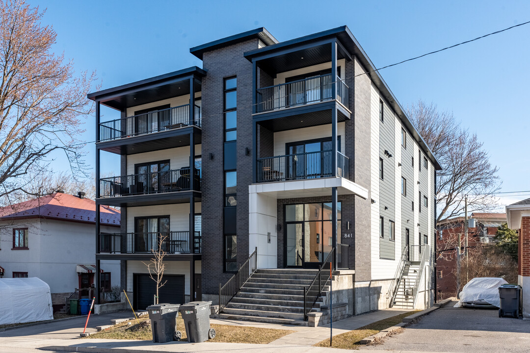 841 Du Chanoine-Scott Av in Québec, QC - Building Photo