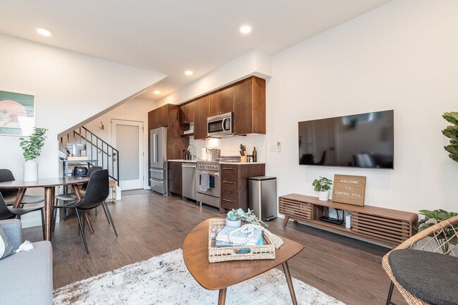 1112 13th Ave in Seattle, WA - Building Photo - Building Photo