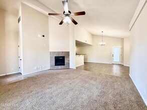 11353 Bullseye St in El Paso, TX - Foto de edificio - Building Photo