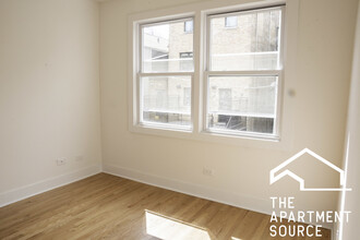 3637 N Paulina St, Unit #CH2 in Chicago, IL - Foto de edificio - Building Photo