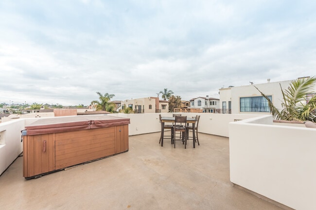 property at 1918 Gates Ave