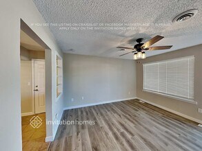 3570 E 122nd Ave in Thornton, CO - Foto de edificio - Building Photo