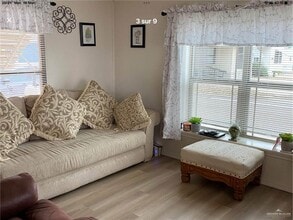 7 Ash St in Mission, TX - Building Photo - Building Photo