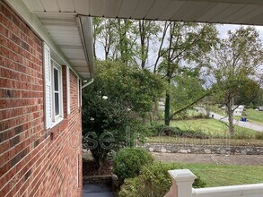 218 Old North Carolina 20 Hwy in Alexander, NC - Building Photo - Building Photo