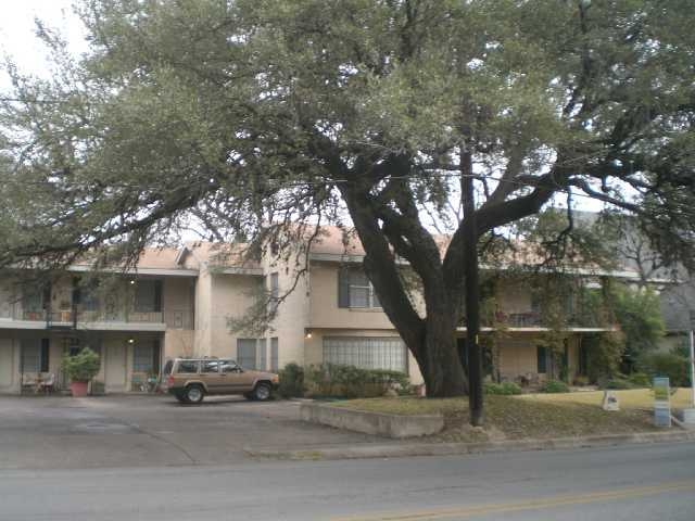 Fair Oaks Apartments in Austin, TX - Building Photo - Building Photo