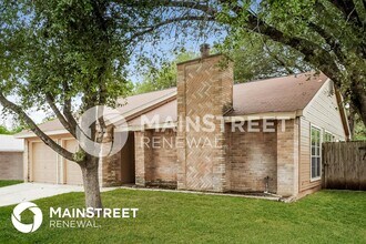 9527 Wildwood Ridge in San Antonio, TX - Building Photo - Building Photo