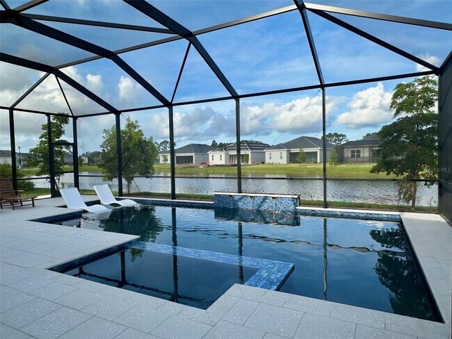 17577 Santorini Ct in Venice, FL - Building Photo - Building Photo