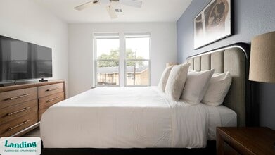 3706 Goodwin Ave, Unit 250 in Austin, TX - Building Photo - Building Photo