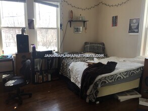 27 Lamartine St in Boston, MA - Building Photo - Building Photo