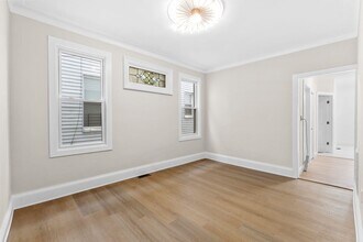 64 Bostwick Ave in Jersey City, NJ - Building Photo - Building Photo