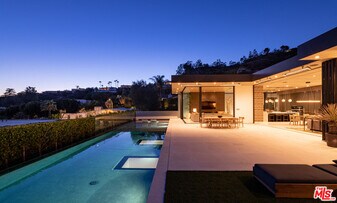 1822 Marcheeta Pl in Los Angeles, CA - Building Photo