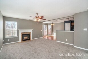 1935 NW 82nd Terrace in Kansas City, MO - Building Photo