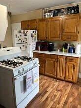 621 N 2nd St, Unit Unit 2 in Mankato, MN - Foto de edificio - Building Photo