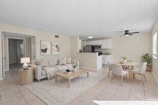 1884 Agora Cir SE, Unit 102 in Palm Bay, FL - Building Photo