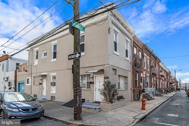 2001 S Hemberger St in Philadelphia, PA - Building Photo - Building Photo