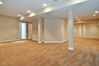 123 Maple Ave in Wilmette, IL - Building Photo - Building Photo