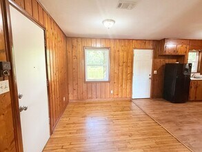 8785 Jernigan Rd in Pensacola, FL - Building Photo - Building Photo