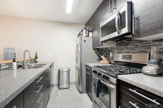 property at 1605 Hotel Cir S