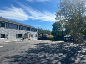 12 S Main St in Millbury, MA - Building Photo