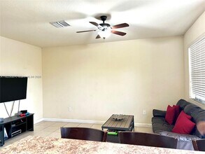16309 SW 71st Terrace in Miami, FL - Building Photo - Building Photo
