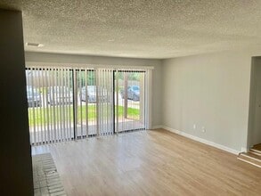 3575 Oakvale Rd in Decatur, GA - Building Photo - Building Photo