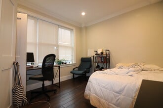 140 Minden St, Unit 40 in Boston, MA - Building Photo - Building Photo