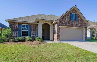 7324 Kenilworth Crossing Ave in Baton Rouge, LA - Building Photo