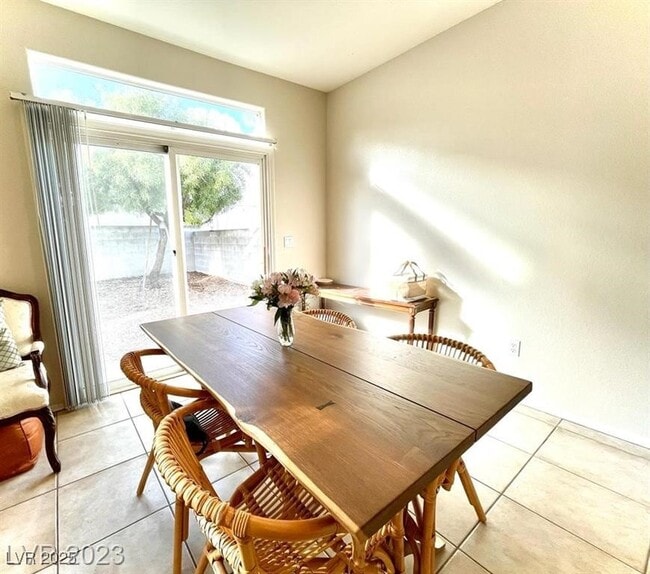 7279 Twin Maples Ct in Las Vegas, NV - Foto de edificio - Building Photo