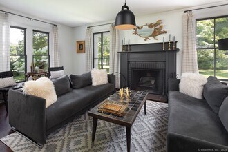 16 Under Mountain Rd in Salisbury, CT - Building Photo - Building Photo