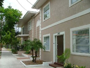 535 2nd St N in St. Petersburg, FL - Building Photo - Building Photo