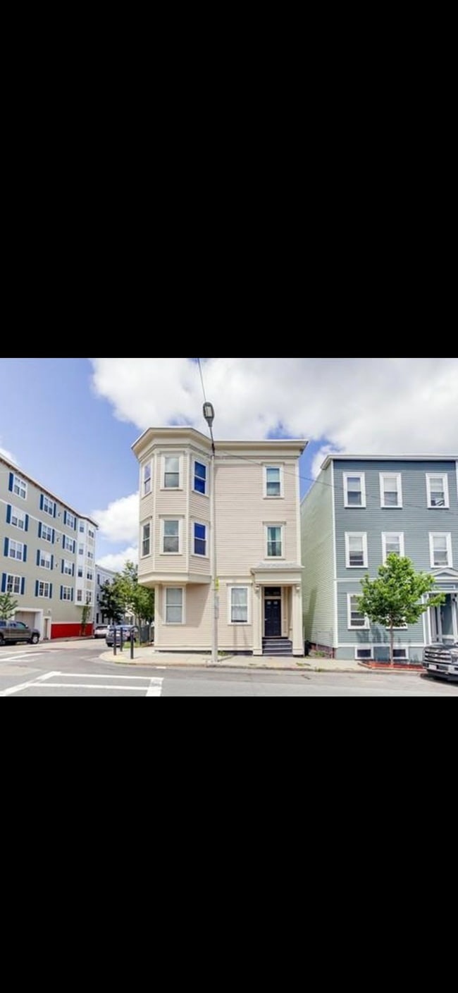 property at 25 Dorchester St