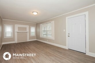 2558 Hemphill St in Charlotte, NC - Building Photo - Building Photo