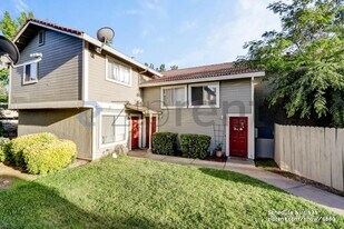 3626 Hallelujah Ct in Carmichael, CA - Building Photo