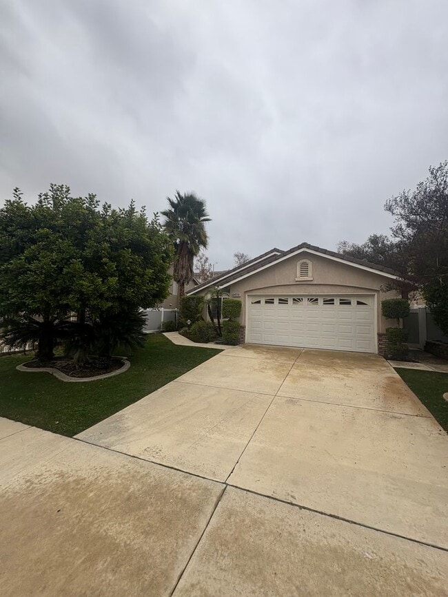 property at 13461 Fairfield Dr