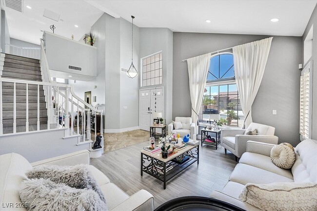 8380 Campana Dr