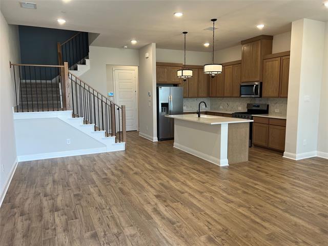 property at 2522 Brunswick Wy