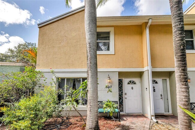 property at 307 SW 11th Ct