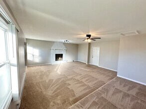 3003 Killarney Dr in Cary, IL - Building Photo - Building Photo