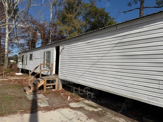 property at 1835 S Lake Arthur Ave