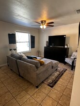 892 W Vanderbilt St-Unit -2B in Stephenville, TX - Building Photo - Building Photo