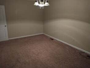 500 S Woodburn Dr in Dothan, AL - Building Photo - Building Photo