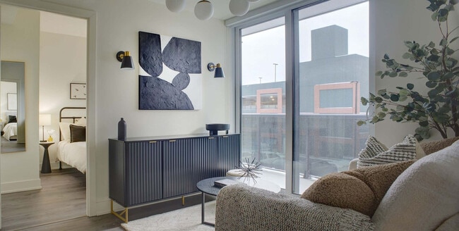 2545 Simcoe St N