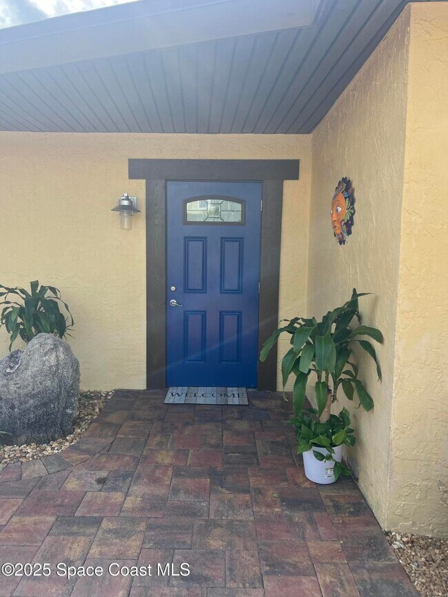 property at 63 Tampa Ave