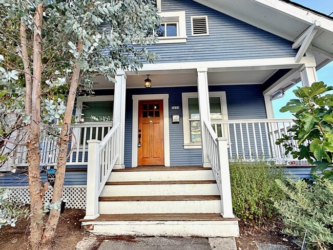 3628 SE 49th Ave in Portland, OR - Foto de edificio - Building Photo