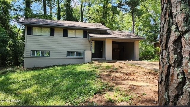 property at 835 Green Oak Terrace