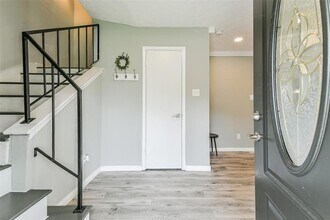 207 Woodvale Dr in League City, TX - Building Photo - Building Photo
